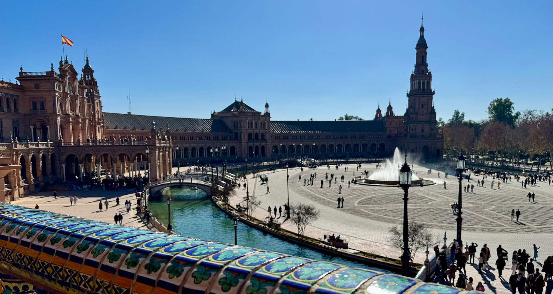 The charming Plaza de España